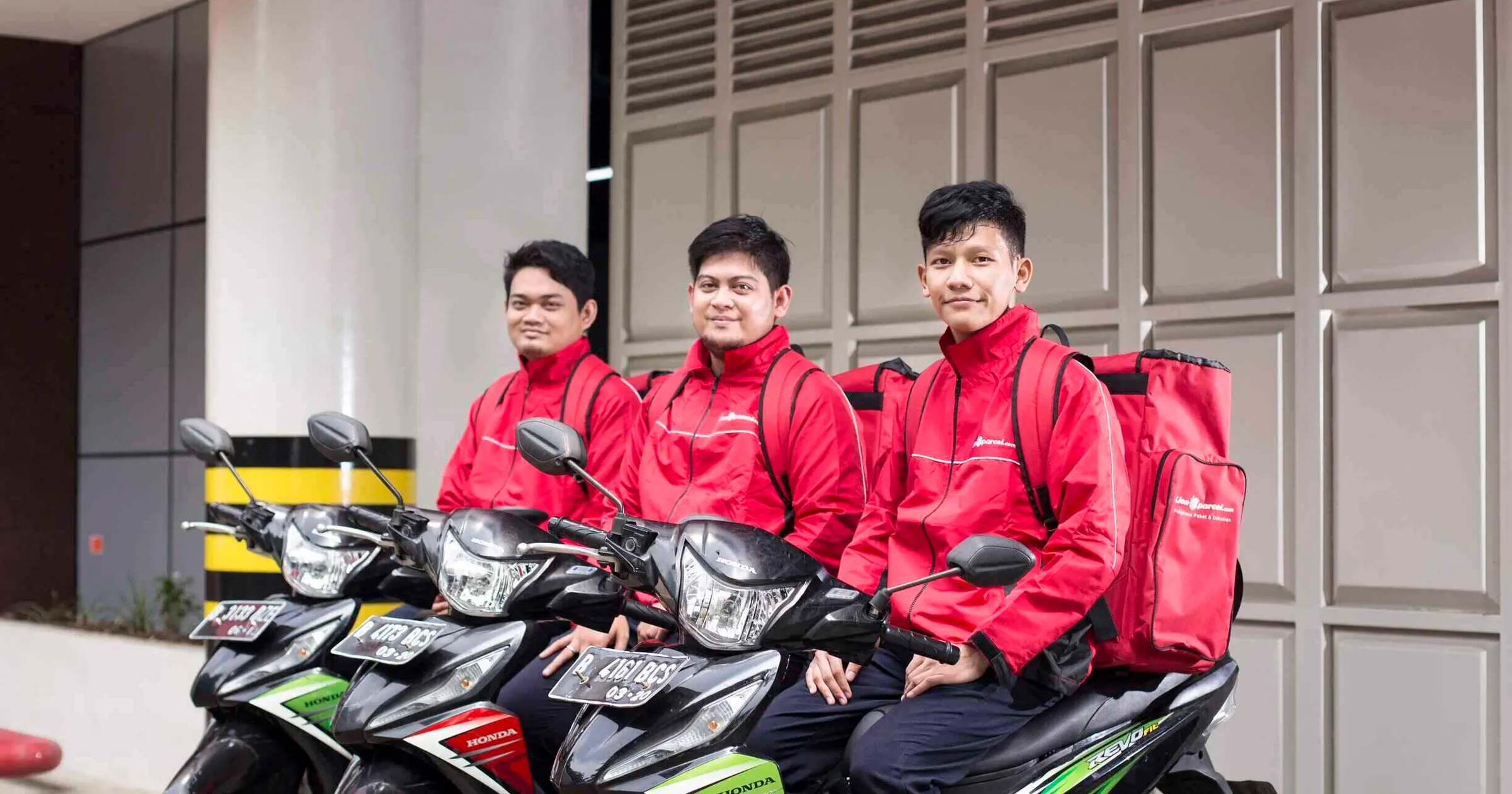  Perluas Akses Pengiriman Cepat dan Handal bagi UMKM, Lion Parcel Turunkan Harga “ONEPACK” Hingga Setara Layanan Reguler di Pasaran