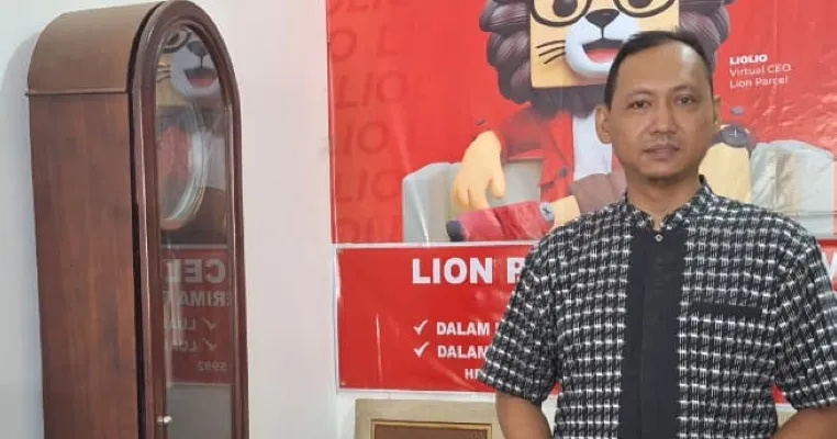 Bisa Naik Haji, Kisah Sukses Pria di Palembang Jadi Agen Lion Parcel