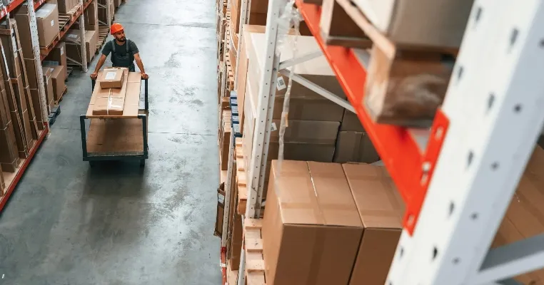 Cara Kirim Paket Besar agar Aman, Hemat, dan Tepat Waktu