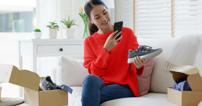 Pengumuman! Lion Parcel Hadir di Ratusan Official Store Tokopedia