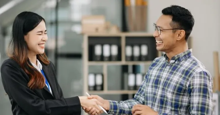 5 Cara Membangun Hubungan yang Baik Dengan pelanggan Mitra POS