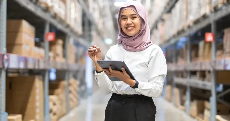 Warehouse vs Fulfillment: Mana yang Lebih Cocok untuk Bisnismu?
