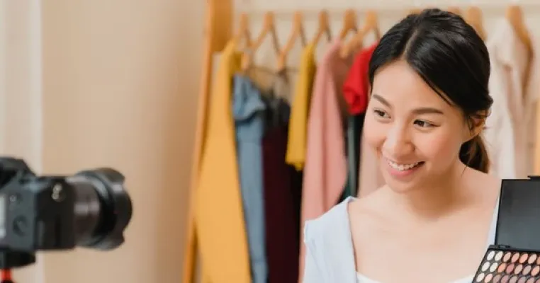 6 Tips Sukses Jualan Live, Bikin Penonton Membludak dan Laku Banyak!