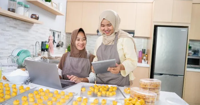 Ugly Cake Viral, Ini Tips Bisnis Kue Rumahan Ramai Pelanggan 