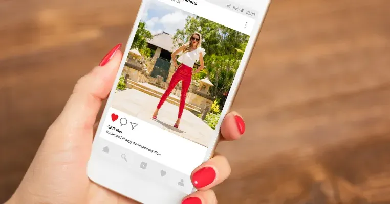Cara Membuat Feed IG Nyambung di Canva