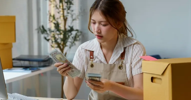 Cek ongkir ke Malaysia