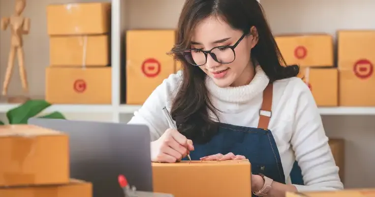 Rahasia Hemat Pengiriman, Pakai Fitur Cek Ongkir Lion Parcel!