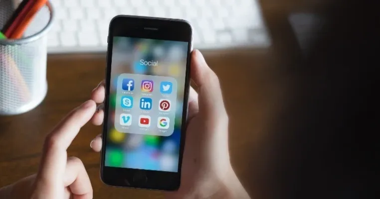 Tips Bikin Konten di Medsos untuk Mitra Lion Parcel, Jadi Cuan!