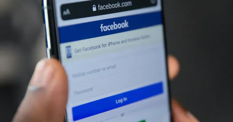 Panduan Lengkap Cara Buat Facebook Shop untuk Jualan Online