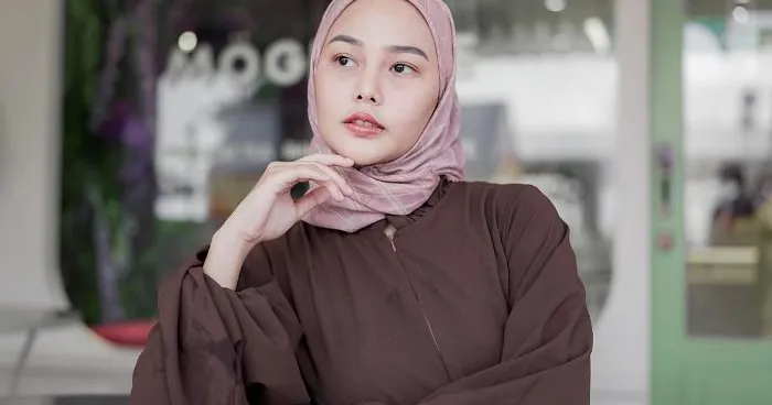 3 Tips Hijab Selebgram Dara Arafah, Bisa Jadi Inspirasi Bisnis!