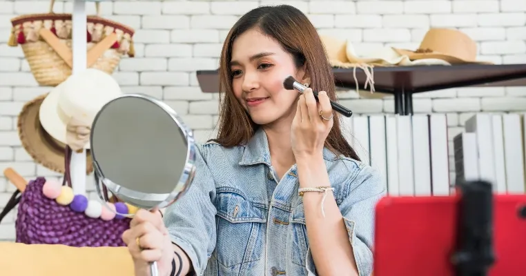 10 Ide Konten Bisnis Online Shop agar Jualan Naik & Banjir Orderan!