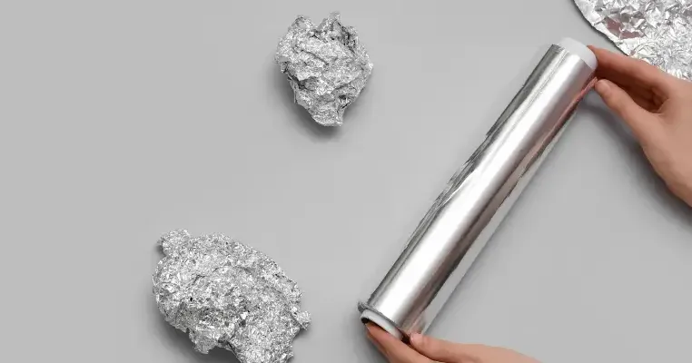 Lebih dari Sekadar Pembungkus: Mengenal Fungsi Aluminium Foil di Kehidupan Sehari-hari