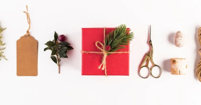 Tips Bisnis Pernak Pernik Agar Lebih Cuan Saat Menyambut Natal 