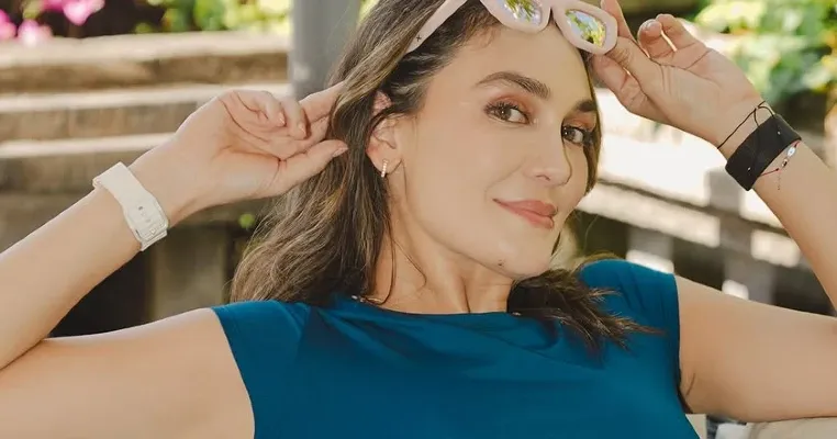 Luna Maya dan Sederet Artis yang Sukses Bisnis Makeup