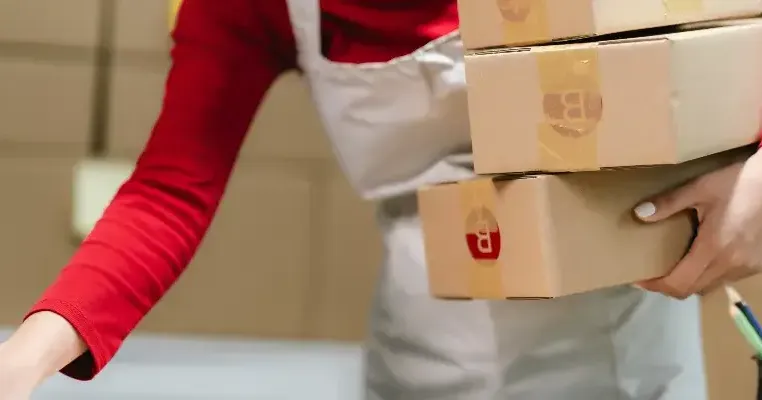 Lion Parcel Manado: Solusi Pengiriman Cepat dan Andal di Sulawesi Utara