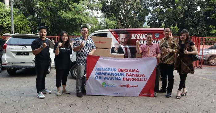 Lion Parcel Donasikan Mainan Edukasi ke Bengkulu Selatan