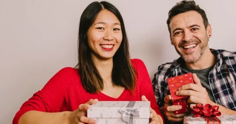 3 Cara Membuat Bisnis Hampers Untuk Event Akhir Tahun