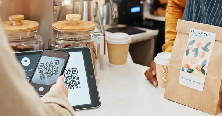 5 Manfaat QRIS Sebagai Metode Pembayaran Untuk Bisnis
