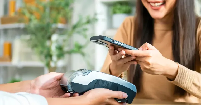 Bayar Cash on Delivery (COD), Bisa Pakai QRIS?