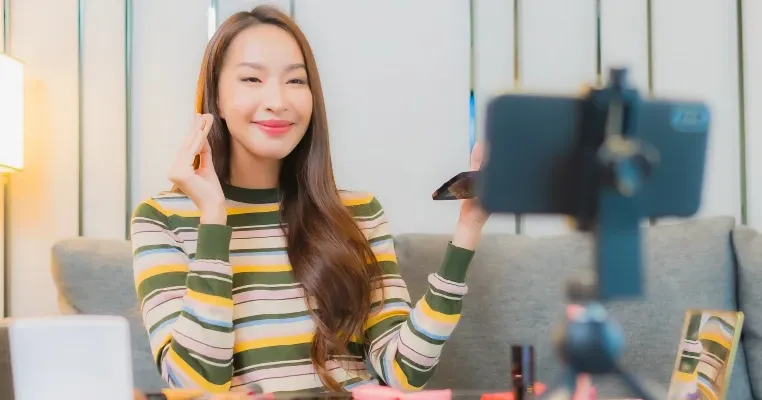 Cara Live di TikTok Biar Ramai dan Jualan Laris, Gampang!