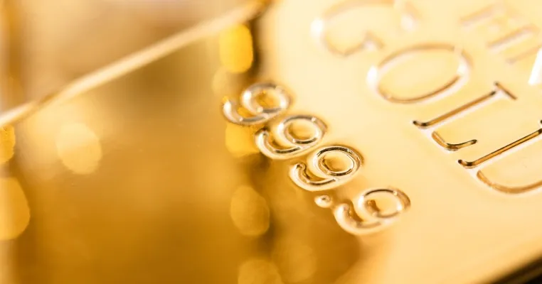 8 Cara Merawat Emas Batangan Agar Tidak Turun Saat Dijual